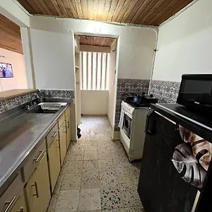Grande, Hermoso, Acogedor Y Privado Medellín