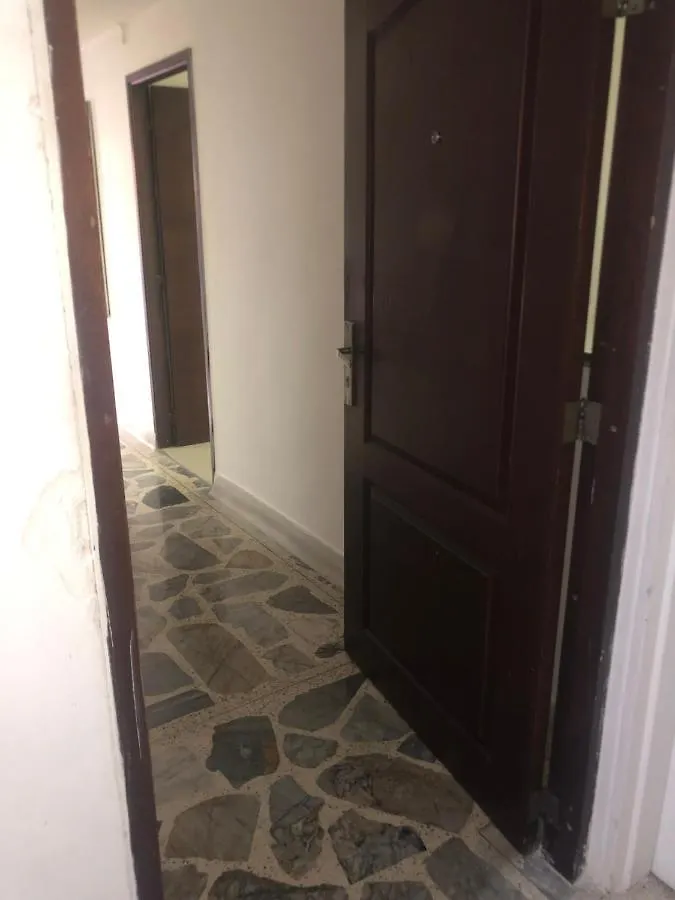 Apartamento Apartamento Comodo En Laureles, Grande , Centrico , Bien Ubicado Apto303 Medellín