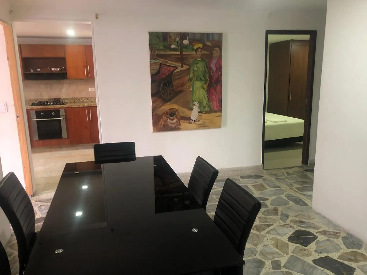 Apartamento Apartamento Comodo En Laureles, Grande , Centrico , Bien Ubicado Apto303 Medellín