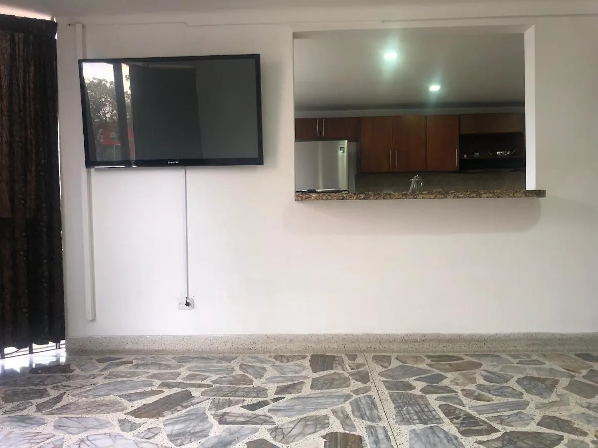 Apartamento Apartamento Comodo En Laureles, Grande , Centrico , Bien Ubicado Apto303 Medellín