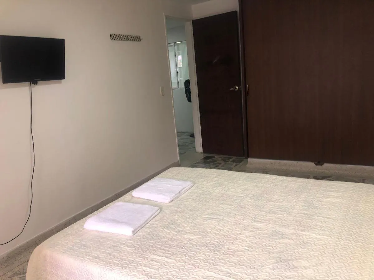 Apartamento Apartamento Comodo En Laureles, Grande , Centrico , Bien Ubicado Apto303 Medellín