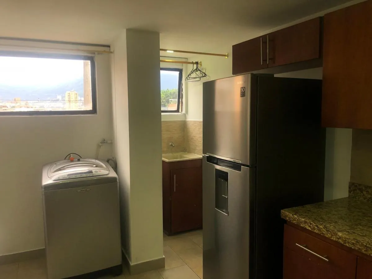 Apartamento Apartamento Comodo En Laureles, Grande , Centrico , Bien Ubicado Apto303 Medellín