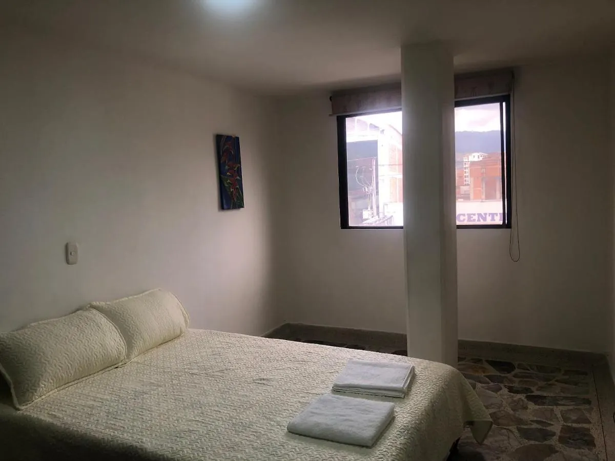 Apartamento Apartamento Comodo En Laureles, Grande , Centrico , Bien Ubicado Apto303 Medellín Colombia