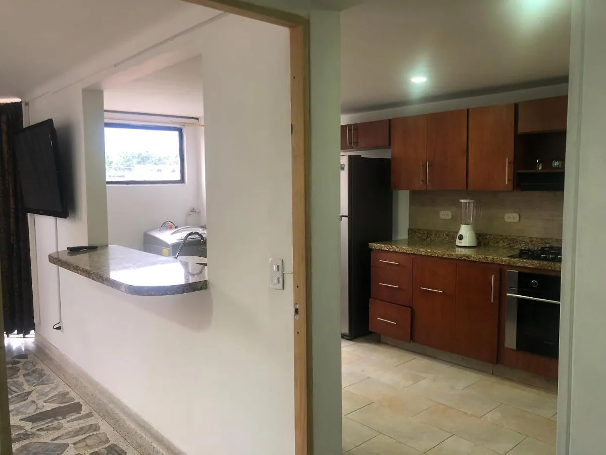 Apartamento Apartamento Comodo En Laureles, Grande , Centrico , Bien Ubicado Apto303 Medellín Colombia