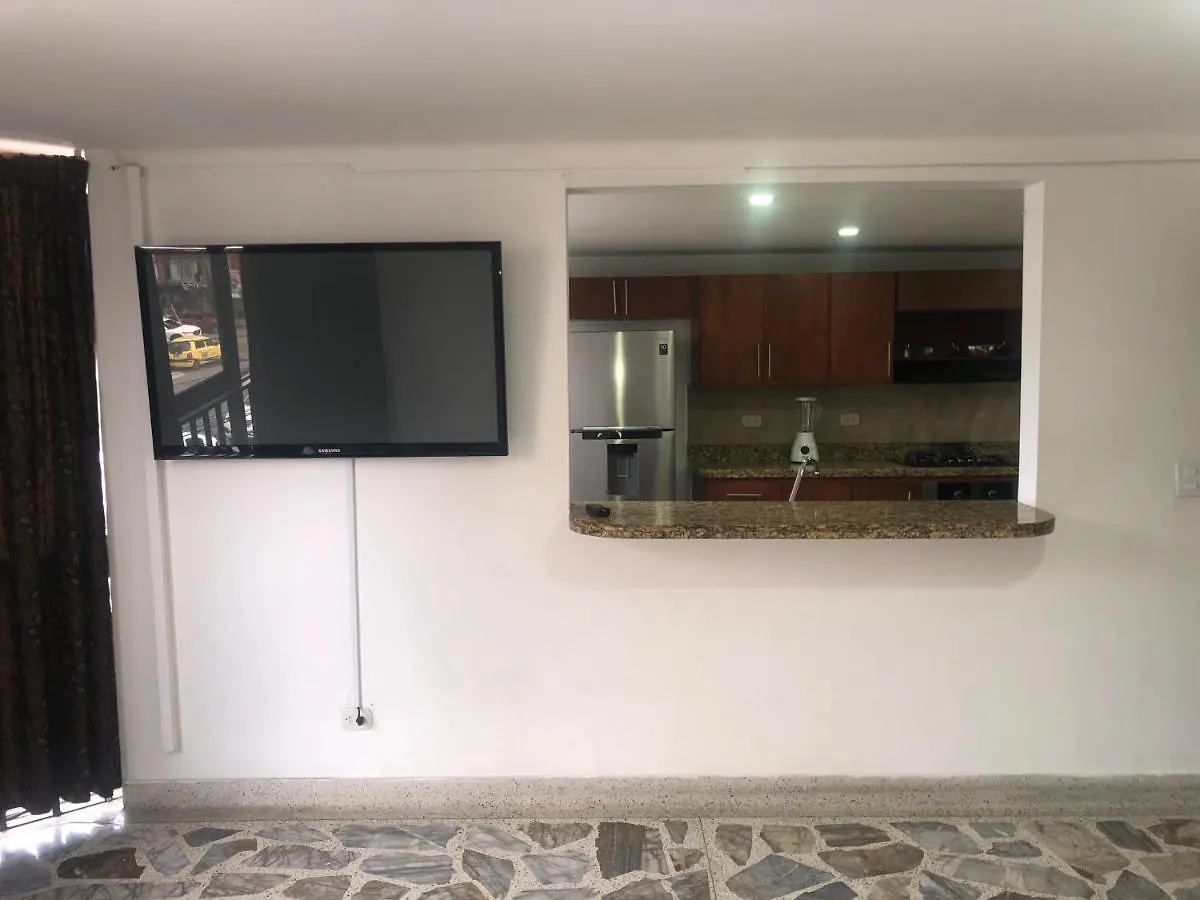Apartamento Apartamento Comodo En Laureles, Grande , Centrico , Bien Ubicado Apto303 Medellín